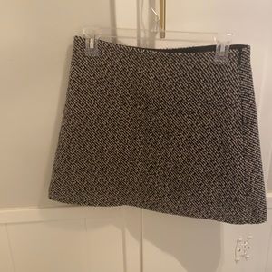 Black & white tweed skirt